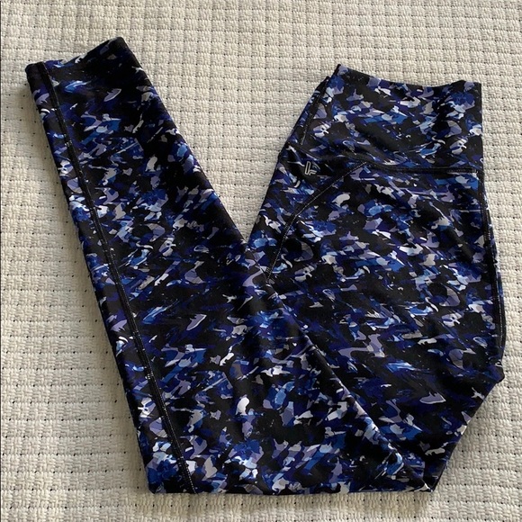 Fabletics High-Waisted Leggings - Picture 2 of 6